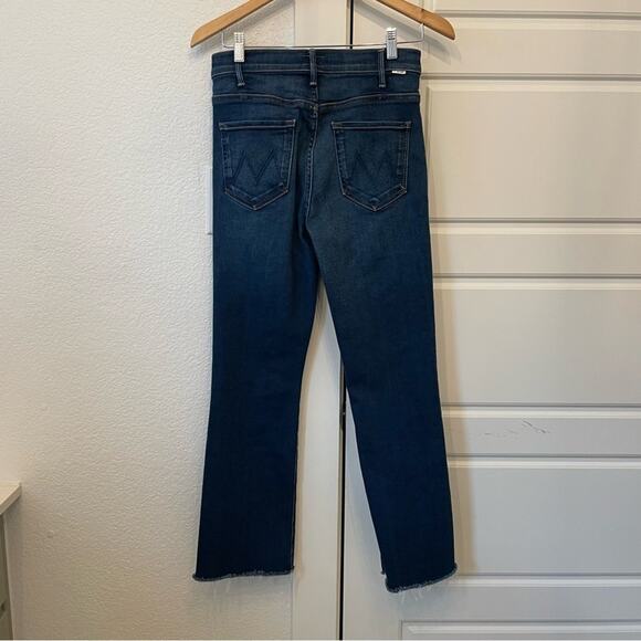 Mother Hustler Ankle Fray Home Movies - Picture 4 of 8